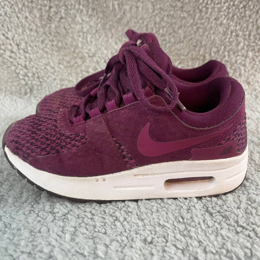 Nike‎ Air Max Zero Kids Toddler size 11.5c Purple Mesh Running Athletic Shoes